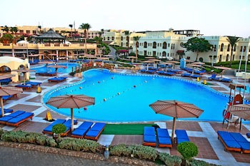 Charmillion Club Resort