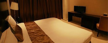 Mikhael's Hotel