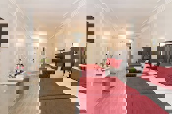 Istanbul Holiday Hotel