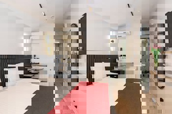 Istanbul Holiday Hotel