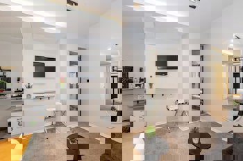 Istanbul Holiday Hotel