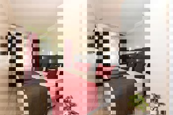 Istanbul Holiday Hotel