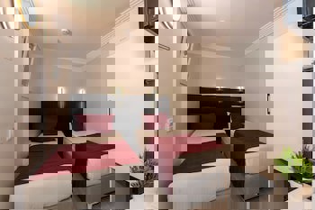 Istanbul Holiday Hotel