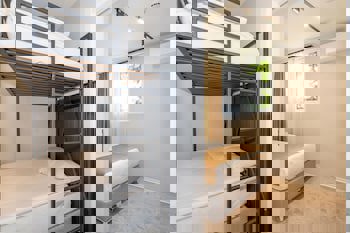 Istanbul Holiday Hotel