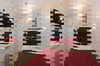 Istanbul Holiday Hotel