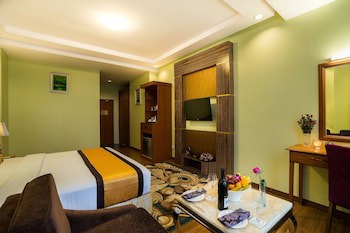 Best Western Green Hill Hotel