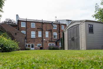 The Lawns Guest House