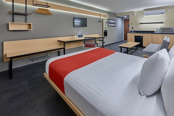 City Express By Marriott La Paz
