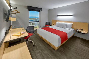 City Express By Marriott La Paz
