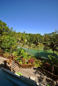 Mahogany Hall Boutique Resort