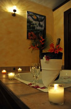 Mahogany Hall Boutique Resort
