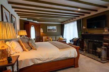 High Corner Inn