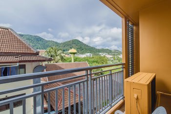 Bauman Residence Patong, Phuket