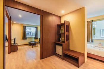 Bauman Residence Patong, Phuket