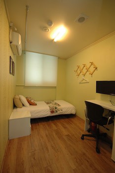 E Residence