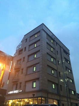 E Residence