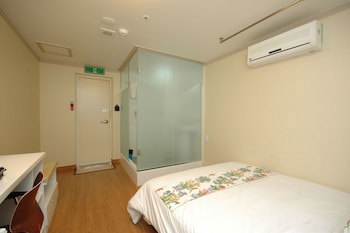 E Residence