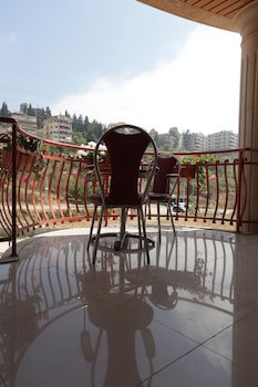 Golden Lili Resort & Spa