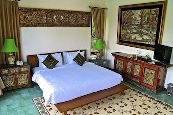 Aqua Octaviana Bali Villa