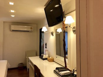 Baipho Lifestyle Residences (Adults Only)