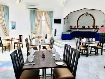Jabal Akhdar Hotel