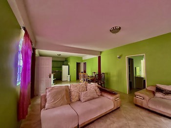 Rejens Hotel