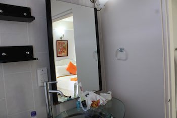 Rejens Hotel