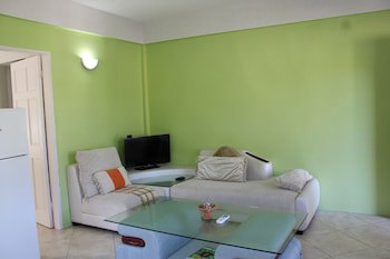 Rejens Hotel