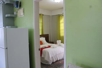 Rejens Hotel