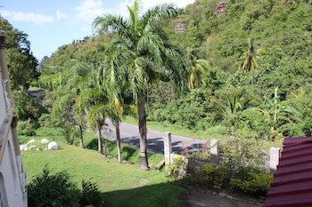 Rejens Hotel