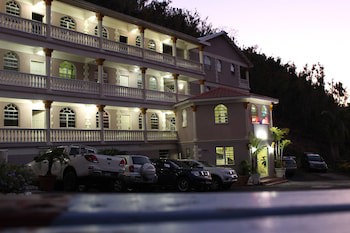 Rejens Hotel