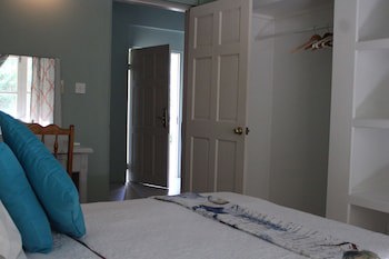 Rejens Hotel