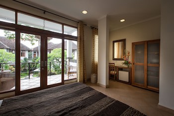 Ecosfera Hotel