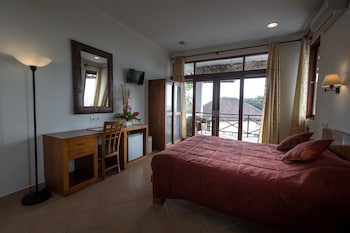 Ecosfera Hotel