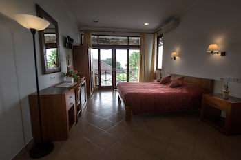 Ecosfera Hotel