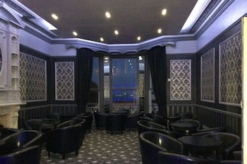 The Carlton Hotel
