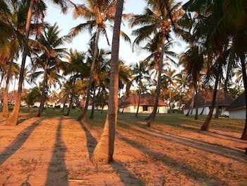 Blue Moon Beach Holiday Resort