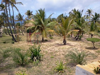 Blue Moon Beach Holiday Resort