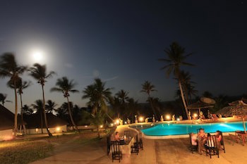 Blue Moon Beach Holiday Resort