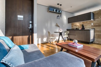 Ar 218 Hotel By Uliv