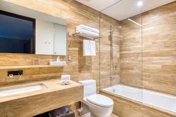 Ar 218 Hotel By Uliv