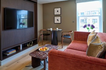 Cheval Phoenix House