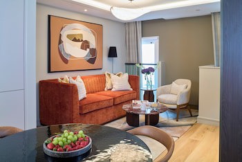 Cheval Phoenix House