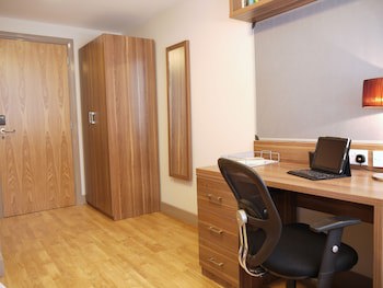 Britannia Study Hotel