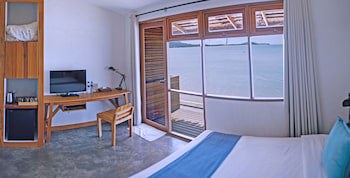 Escape Beach Resort