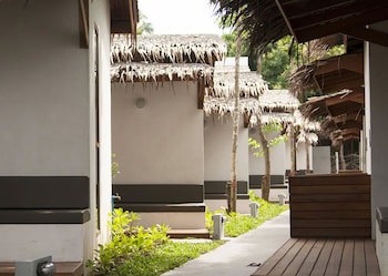 Escape Beach Resort