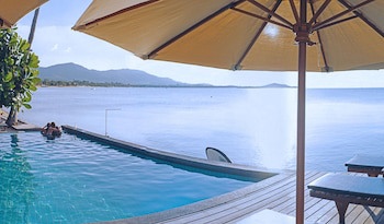 Escape Beach Resort