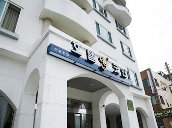 Good Inn Hotel