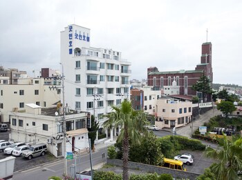 Good Inn Hotel