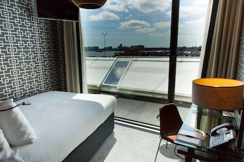 Doubletree By Hilton Hotel Amsterdam - Ndsm Wharf